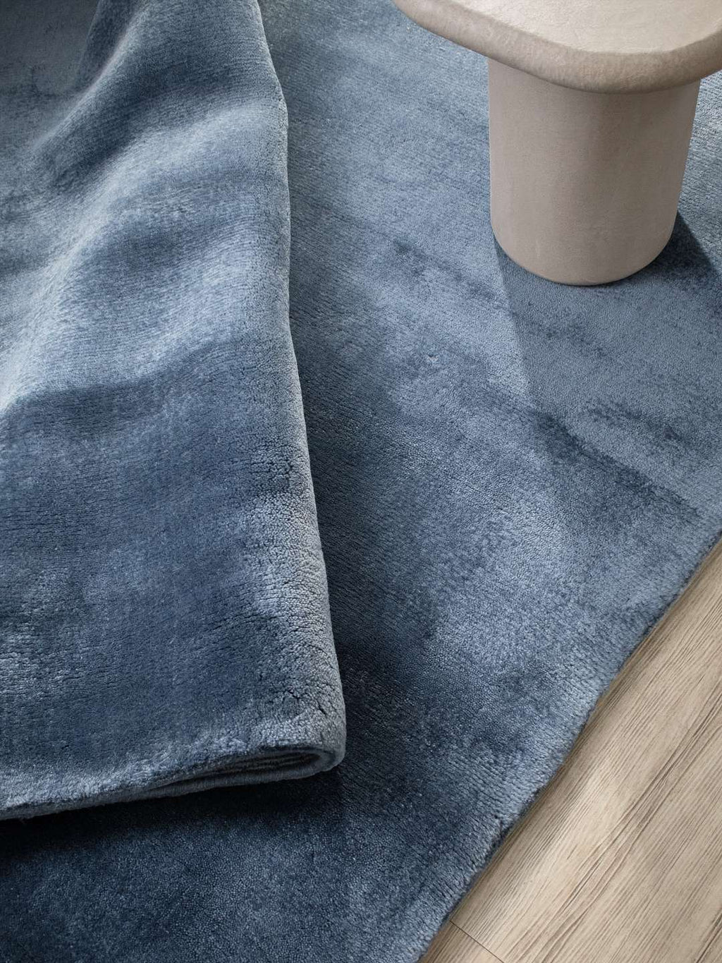 Cashmere Rug - Lagoon Blue