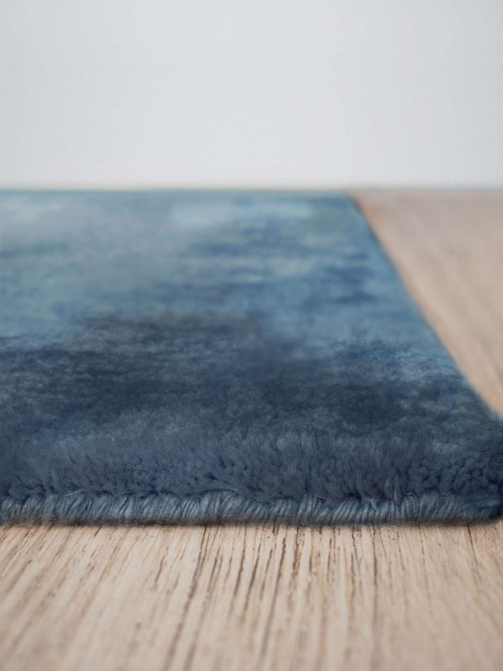 Cashmere Rug - Lagoon Blue