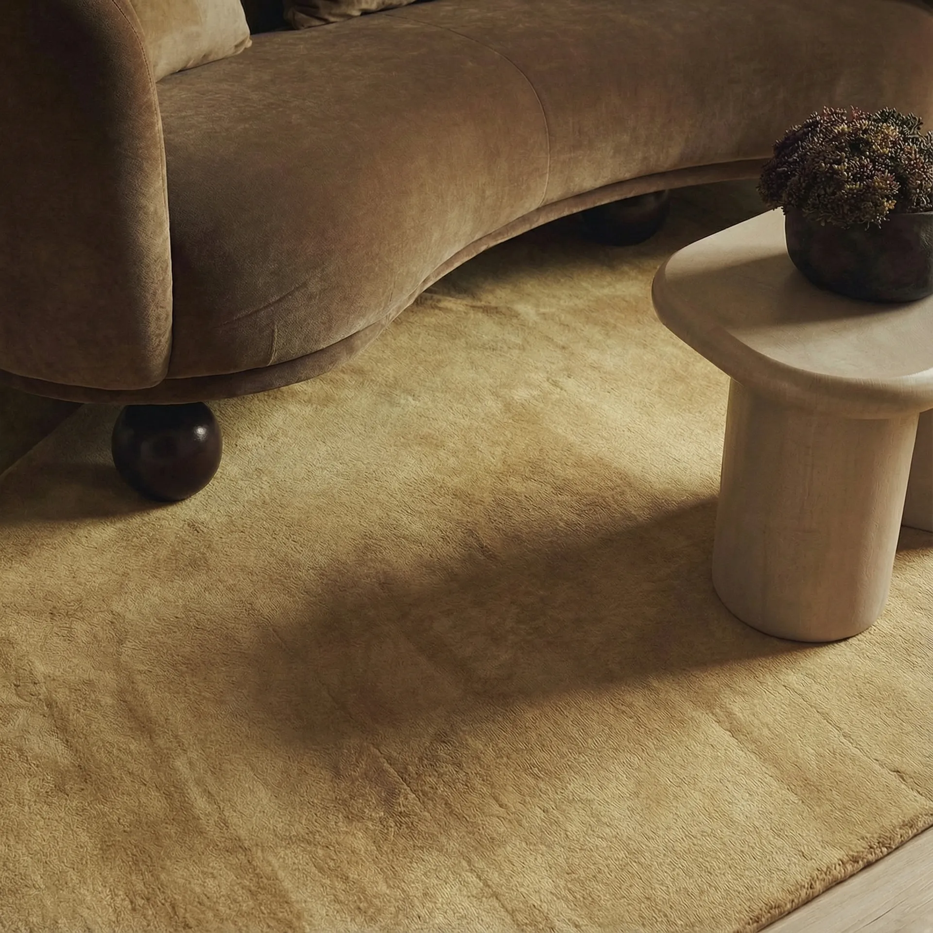 Luxury Rugs in Celebrity Homes: What the A-List Chooses | Kapetto